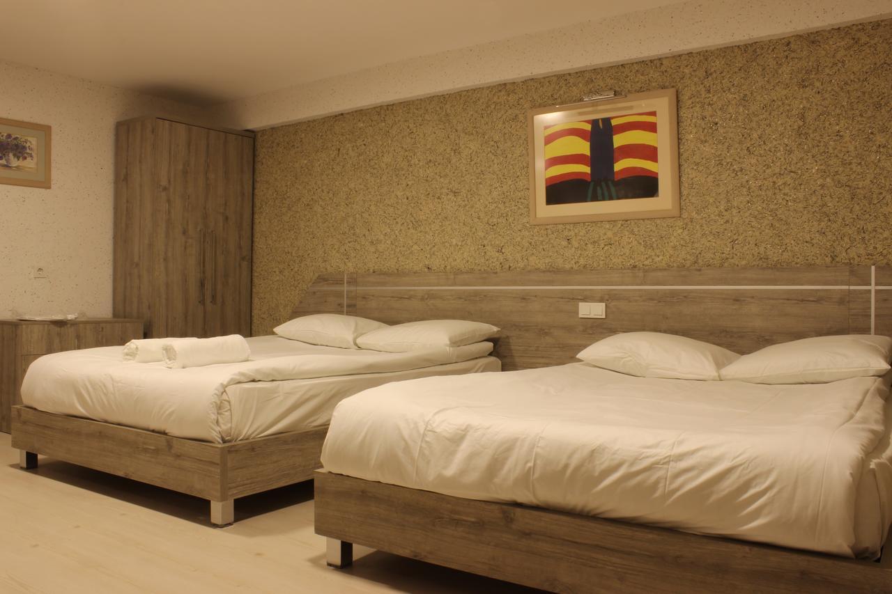 Tavsanli Otel 퀴타히아 외부 사진