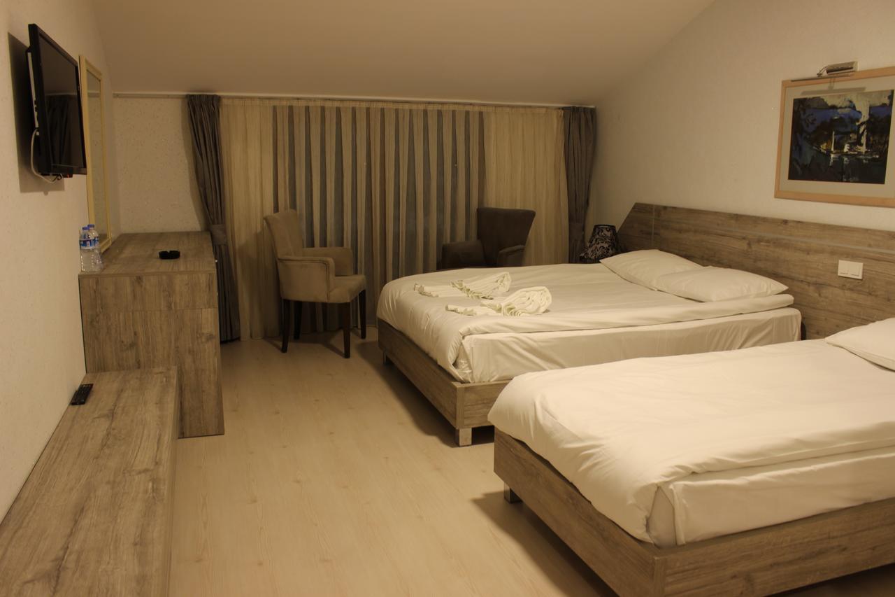 Tavsanli Otel 퀴타히아 외부 사진